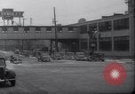 Standbild Arbeitnehmer Detroit Michigan USA, 1937, aus Sekunde 5 historischem Filmmaterial Videoclip 65675038387