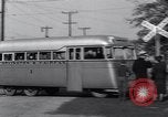 Image railroad hybride de bus Arlington Virginia USA, 1937, de la seconde 7 séquences d'archives historiques vidéo 65675038390