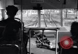 Image railroad hybride de bus Arlington Virginia USA, 1937, de la seconde 21 séquences d'archives historiques vidéo 65675038390