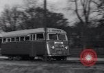 Image railroad hybride de bus Arlington Virginia USA, 1937, de la seconde 26 séquences d'archives historiques vidéo 65675038390