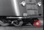 Image railroad hybride de bus Arlington Virginia USA, 1937, de la seconde 28 séquences d'archives historiques vidéo 65675038390
