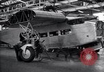 Image Ford Tri Motor United States USA, 1927, de la seconde 5 séquences d'archives historiques vidéo 65675038391