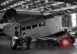 Image Ford Tri Motor United States USA, 1927, de la seconde 14 séquences d'archives historiques vidéo 65675038391