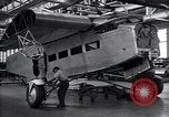 Image Ford Tri Motor United States USA, 1927, de la seconde 18 séquences d'archives historiques vidéo 65675038391