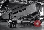 Image Ford Tri Motor United States USA, 1927, de la seconde 22 séquences d'archives historiques vidéo 65675038391