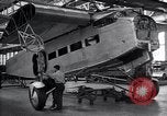 Image Ford Tri Motor United States USA, 1927, de la seconde 25 séquences d'archives historiques vidéo 65675038391