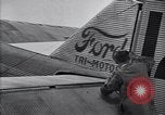 Image Ford Tri Motor United States USA, 1927, de la seconde 34 séquences d'archives historiques vidéo 65675038392