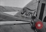 Image Ford Tri Motor United States USA, 1927, de la seconde 35 séquences d'archives historiques vidéo 65675038392