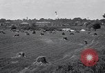 Standbild Weizen Feld in der Nähe von Factory United States USA, 1917, aus Sekunde 6 historischem Filmmaterial Videoclip 65675038397