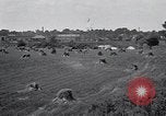 Standbild Weizen Feld in der Nähe von Factory United States USA, 1917, aus Sekunde 8 historischem Filmmaterial Videoclip 65675038397