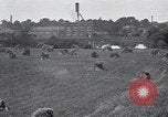 Standbild Weizen Feld in der Nähe von Factory United States USA, 1917, aus Sekunde 29 historischem Filmmaterial Videoclip 65675038397