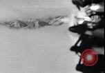 Standbild Ford Trimotor Flugzeug fliegt nach Kingman Albuquerque New Mexico USA, 1928, aus Sekunde 29 historischem Filmmaterial Videoclip 65675038421