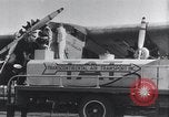 Standbild Ford Trimotor Flugzeug fliegt nach Kingman Albuquerque New Mexico USA, 1928, aus Sekunde 57 historischem Filmmaterial Videoclip 65675038421