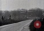 Standbild Lillian Boyer und Luftakrobatik Chattanooga Tennessee USA, 1920, aus Sekunde 20 historischem Filmmaterial Videoclip 65675038424