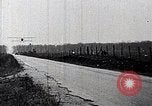 Standbild Lillian Boyer und Luftakrobatik Chattanooga Tennessee USA, 1920, aus Sekunde 31 historischem Filmmaterial Videoclip 65675038424