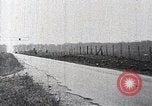 Standbild Lillian Boyer und Luftakrobatik Chattanooga Tennessee USA, 1920, aus Sekunde 36 historischem Filmmaterial Videoclip 65675038424