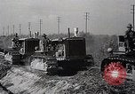 Image charrue géant Santa Ana California USA, 1937, de la seconde 13 séquences d'archives historiques vidéo 65675038441