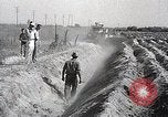 Image charrue géant Santa Ana California USA, 1937, de la seconde 43 séquences d'archives historiques vidéo 65675038441