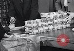 Image un billets d'un dollar Ottawa Ontario Canada, 1946, de la seconde 17 séquences d'archives historiques vidéo 65675038452