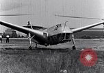 Standbild US Army Air Corps XR 1 Hubschrauber Eddystone Pennsylvania United States USA, 1941, aus Sekunde 32 historischem Filmmaterial Videoclip 65675038460