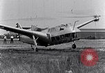 Standbild US Army Air Corps XR 1 Hubschrauber Eddystone Pennsylvania United States USA, 1941, aus Sekunde 42 historischem Filmmaterial Videoclip 65675038460