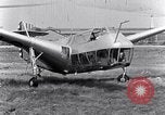 Standbild US Army Air Corps XR 1 Hubschrauber Eddystone Pennsylvania United States USA, 1941, aus Sekunde 46 historischem Filmmaterial Videoclip 65675038460