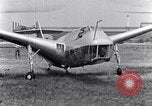 Standbild US Army Air Corps XR 1 Hubschrauber Eddystone Pennsylvania United States USA, 1941, aus Sekunde 53 historischem Filmmaterial Videoclip 65675038460