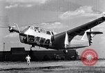 Standbild US Army Air Corps XR 1 Hubschrauber Pennsylvania USA, 1941, aus Sekunde 10 historischem Filmmaterial Videoclip 65675038462