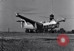 Standbild US Army Air Corps XR 1 Hubschrauber Pennsylvania USA, 1941, aus Sekunde 62 historischem Filmmaterial Videoclip 65675038462