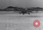 Standbild De Bothezat Hubschrauber Dayton Ohio USA, 1923, aus Sekunde 12 historischem Filmmaterial Videoclip 65675038466