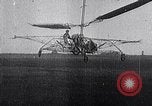 Standbild D'Ascanio Hubschrauber Ciampino Italien, 1930, aus Sekunde 18 historischem Filmmaterial Videoclip 65675038467