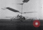 Standbild D'Ascanio Hubschrauber Ciampino Italien, 1930, aus Sekunde 31 historischem Filmmaterial Videoclip 65675038467