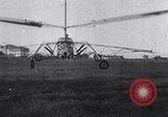 Standbild D'Ascanio Hubschrauber Ciampino Italien, 1930, aus Sekunde 55 historischem Filmmaterial Videoclip 65675038467