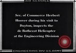 Standbild De Bothezat Helikopter test Dayton Ohio USA, 1922, aus Sekunde 1 historischem Filmmaterial Videoclip 65675038470
