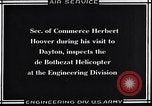 Standbild De Bothezat Helikopter test Dayton Ohio USA, 1922, aus Sekunde 3 historischem Filmmaterial Videoclip 65675038470