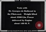 Standbild De Bothezat Helikopter test Dayton Ohio USA, 1922, aus Sekunde 33 historischem Filmmaterial Videoclip 65675038470