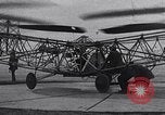Standbild De Bothezat Helikopter test Dayton Ohio USA, 1922, aus Sekunde 43 historischem Filmmaterial Videoclip 65675038470