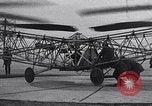 Standbild De Bothezat Helikopter test Dayton Ohio USA, 1922, aus Sekunde 44 historischem Filmmaterial Videoclip 65675038470