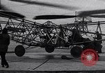 Standbild De Bothezat Helikopter test Dayton Ohio USA, 1922, aus Sekunde 54 historischem Filmmaterial Videoclip 65675038470