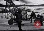 Standbild De Bothezat Helikopter test Dayton Ohio USA, 1922, aus Sekunde 59 historischem Filmmaterial Videoclip 65675038470