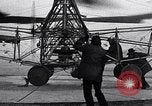 Standbild De Bothezat Helikopter test Dayton Ohio USA, 1922, aus Sekunde 61 historischem Filmmaterial Videoclip 65675038470