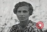 Standbild der englischen Frau Manila Philippinen, 1945, aus Sekunde 7 historischem Filmmaterial Videoclip 65675038478