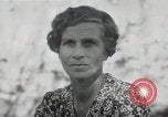 Standbild der englischen Frau Manila Philippinen, 1945, aus Sekunde 9 historischem Filmmaterial Videoclip 65675038478