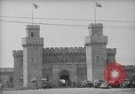 Standbild Kriegsgefangenen Muntilupa Philippinen, 1945, aus Sekunde 29 historischem Filmmaterial Videoclip 65675038480