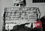 Image Leopold Damrosch et Ned Davenport internés libérés Muntinlupa Philippines, 1945, de la seconde 3 séquences d'archives historiques vidéo 65675038482