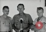 Image des prisonniers de guerre Muntilupa Philippines, 1945, de la seconde 3 séquences d'archives historiques vidéo 65675038484