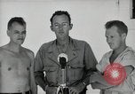 Image des prisonniers de guerre Muntilupa Philippines, 1945, de la seconde 4 séquences d'archives historiques vidéo 65675038484