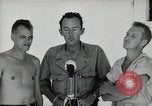 Image des prisonniers de guerre Muntilupa Philippines, 1945, de la seconde 20 séquences d'archives historiques vidéo 65675038484