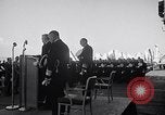 Standbild Vice Admiral Ingersoll Yokosuka in Japan, 1957, aus Sekunde 18 historischem Filmmaterial Videoclip 65675038494