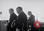Standbild Vice Admiral Ingersoll Yokosuka in Japan, 1957, aus Sekunde 33 historischem Filmmaterial Videoclip 65675038494